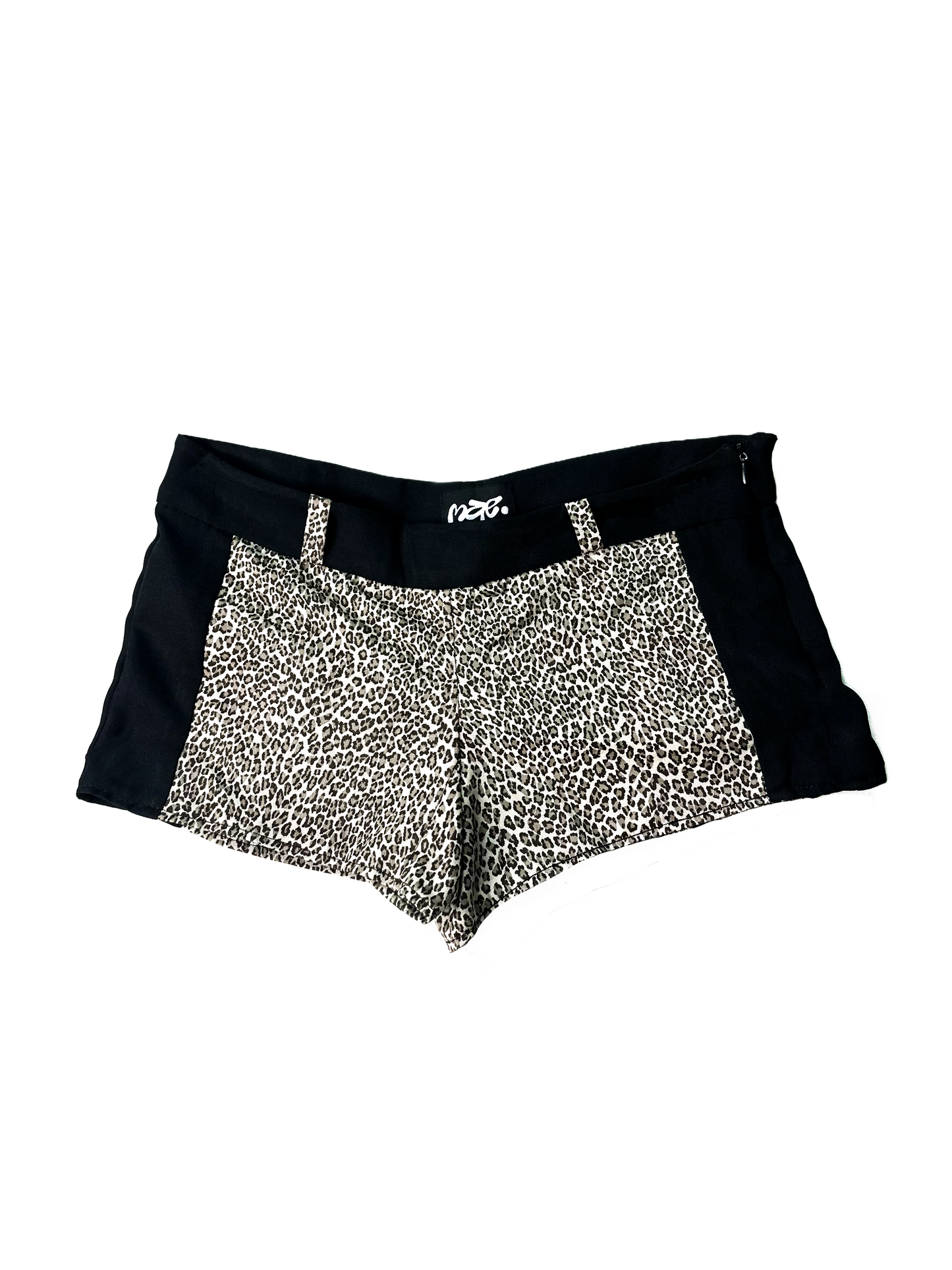 Leo Set