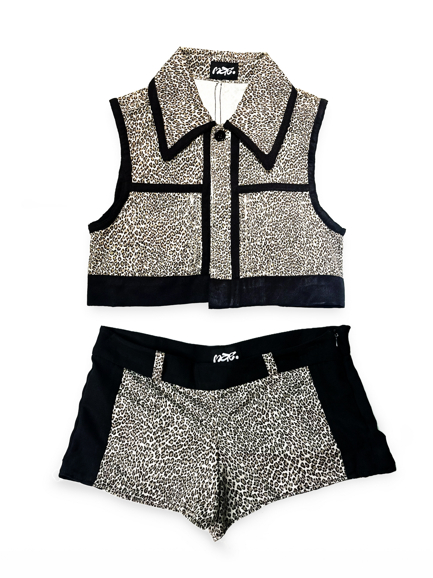 Leo Set